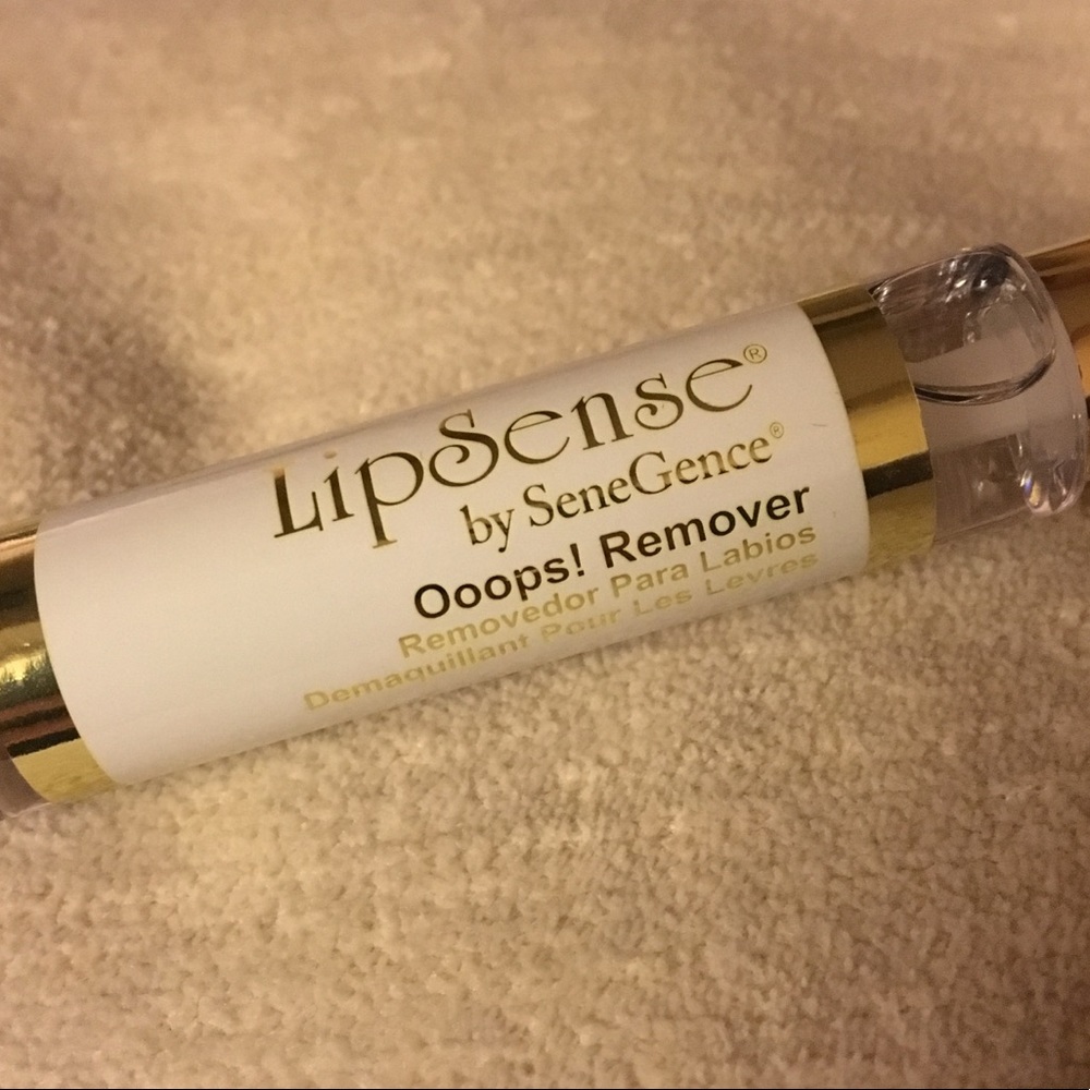 Ooops! Remover for LipSence 💄